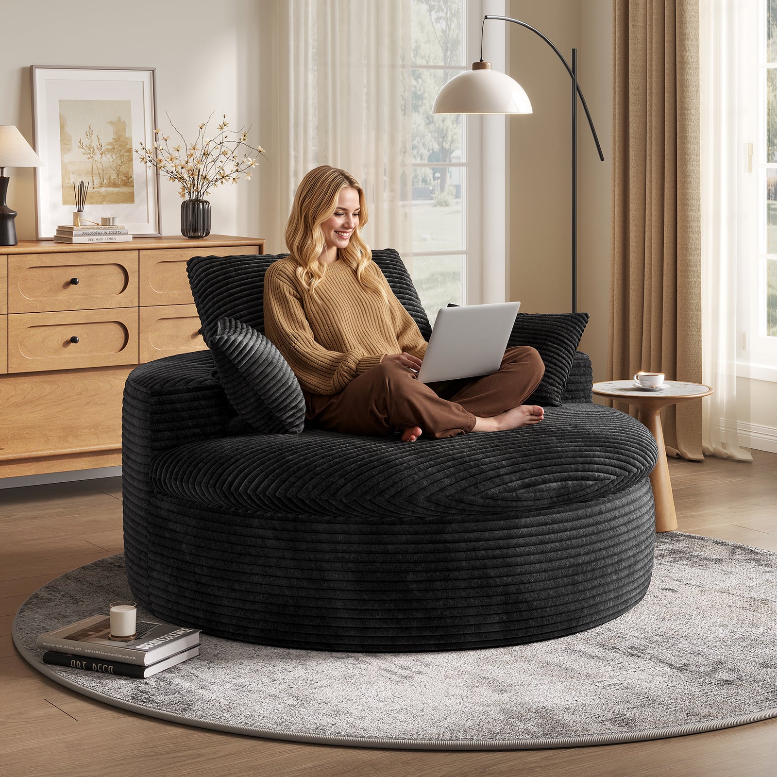 Arlo Round Lounge